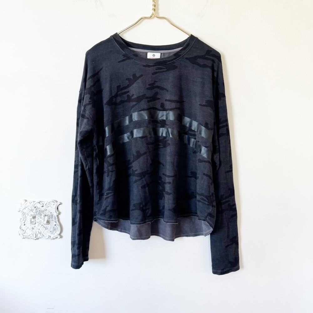 Sundry Black Stripe Camo Sweatshirt 3 / Large - Picture 2 of 8